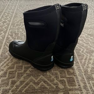 Bogs Kids Snow Boots Size 3
